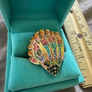 KURT GEIGER LONDON Crystal Eagle Head Bird Multicolor Rainbow Ring Size 8 - NEW!